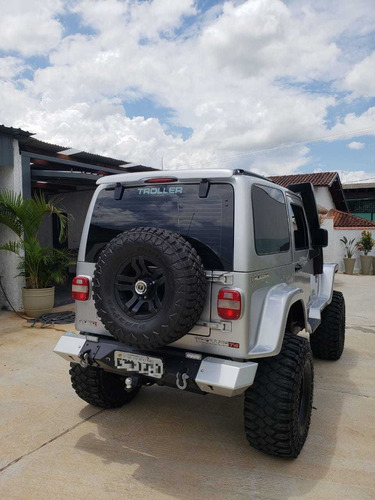Troller T4 3.0 Turbo 4x4 2010