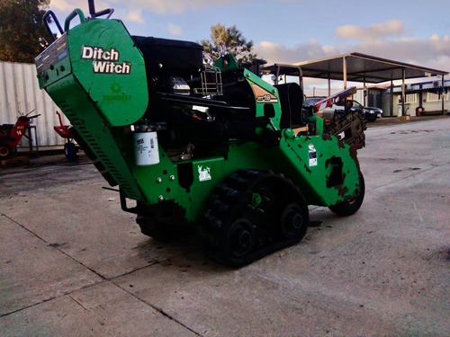Trencher Zanjeadora Marca Ditch Witch Modelo Rt16