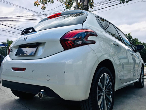 Imagem 11 de 12 de Peugeot 208 Griffe 1.6 Flex 16v 5p Aut.