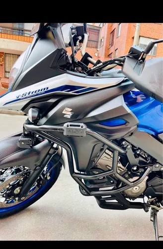 Suzuki Vstrom Dl650 Modelo 2024 Color Azul Negro