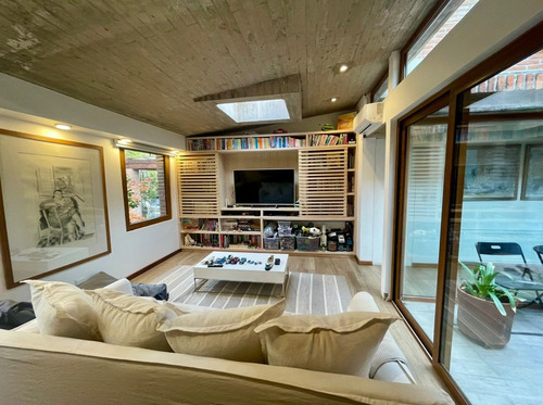 Casa Remodelada Con Terminaciones De Alto Nivel En Condomini