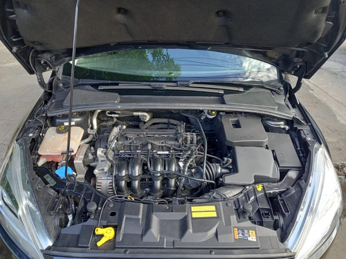 Ford Focus III 1.6 S