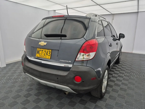 Chevrolet Captiva 2.4 Sport 182 hp