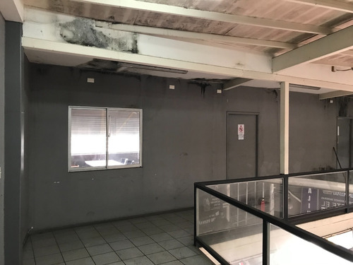 Se Vende Local Comercial. Av. 21 De Mayo. Concepción.