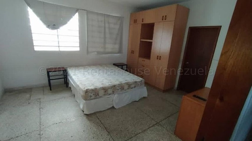 Imagen 4 de 11 de 23-6198 Dm/agp ¡es Para Ti Apartamento En Venta Urb. El Llanito