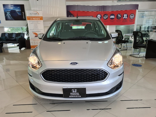 Imagen 8 de 15 de Ford Figo Energy Mt 2020 14800 Km Plata 4 Puertas