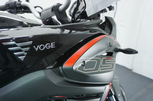 Imagen 16 de 25 de Voge 300 Ds Con Baul De Regalo Moto Touring 2023 0km