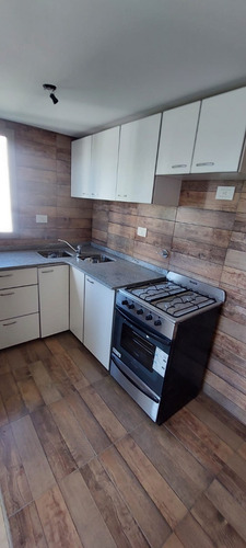 Venta- Departamento 2 Amb A Estrenar Con Balcon En Edificio » Urquiza» Con Parrilla En Terraza, Solarium Y Quincho Completo Ubicado En Calle Constitucion 2601 Esquina Av. General De Urquiza Caseros