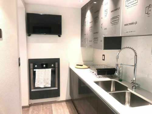 Imagen 15 de 30 de Divina, Remodelada Con Jardin Y Salon De Juegos