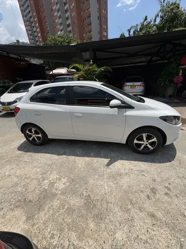 Chevrolet Onix 1.4 Ltz