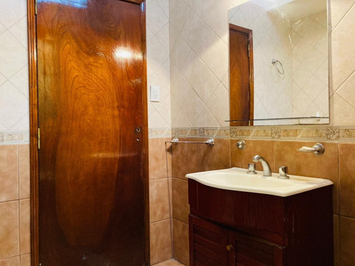 Imagen 9 de 10 de Chalet De 3 Ambientes Con Parque Y Pileta En Venta En Mar Del Plata