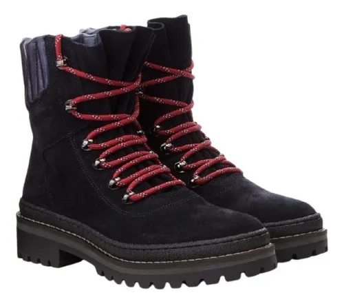 Modern hiking best sale boots tommy hilfiger