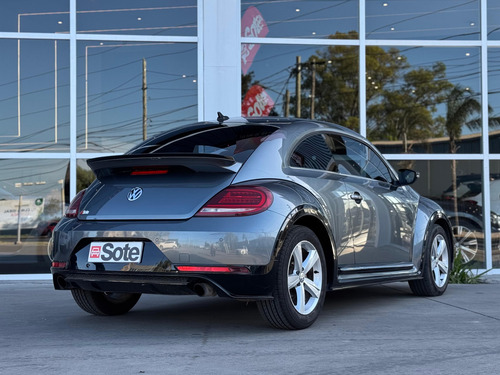 Volkswagen Beetle 2.0 Sport