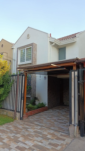 Pasaje Cerro Castillo, Villa Los Portones Ll, Quilicura.