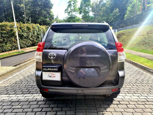 Imagen 5 de 14 de Toyota Prado Sumo Tx