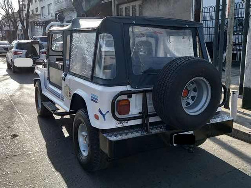 Jeep Ika Lody
