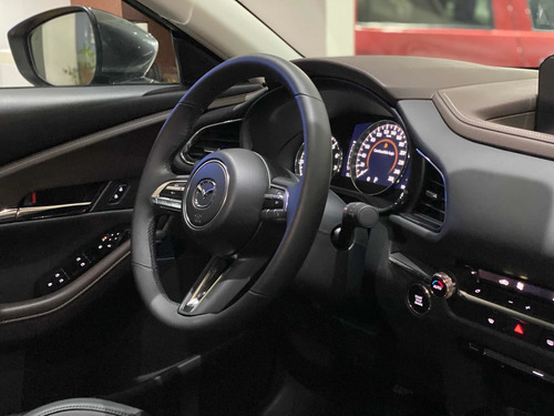 Imagen 18 de 19 de Mazda Cx30 High 4x2