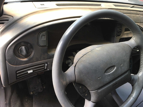 Imagem 2 de 14 de Ford Taurus Lx