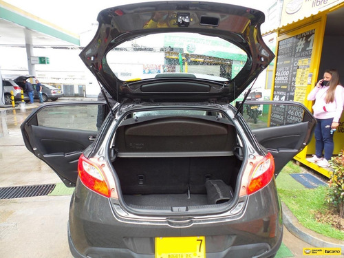 Imagen 9 de 15 de Mazda 2 At 1.5