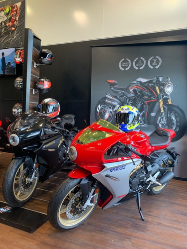 Imagen 20 de 24 de Mv Agusta Superveloce 800