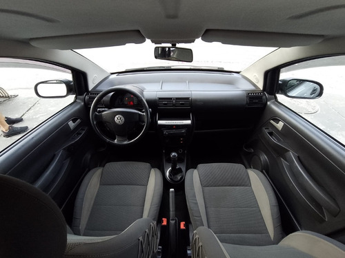 Imagem 6 de 15 de Volkswagen Crossfox 1.6 Total Flex 2007 / 2008