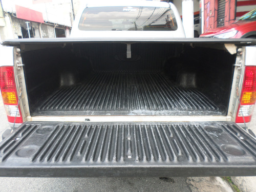 Toyota Hilux 2.5 Cab. Dupla 4x4 4p