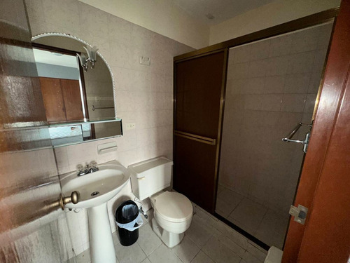 Cómodo Apartamento En Urbanización El Bosque Residencias San Andres Iii Rp