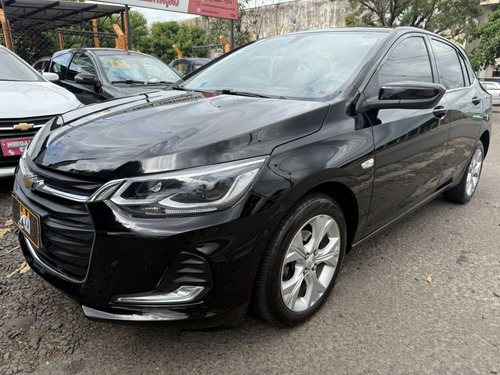Chevrolet Onix ONIX HATCH PREM. 1.0 12V TB Flex 5p Aut.