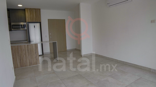 Departamento En Venta Por Fundidora Centro Monterrey Luzia
