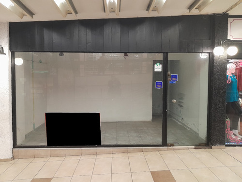 Local Comercial En Galería Laprida Con Depósito Grande (lomas De Zamora)