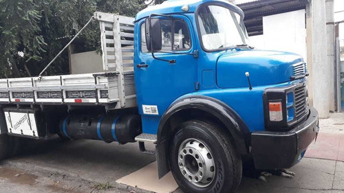 Caminhão Mercedes-benz 1517