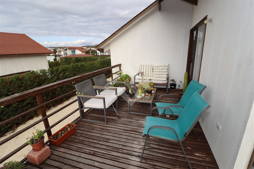 Casa En Arriendo De 3 Dorm. En Tongoy