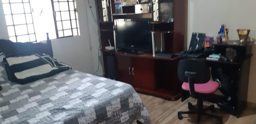 Imagem 13 de 15 de Casa Para Venda Em Ribeirão Das Neves, Sevilha (2ª Seção), 3 Dormitórios, 1 Banheiro, 6 Vagas - V230_1-2429525