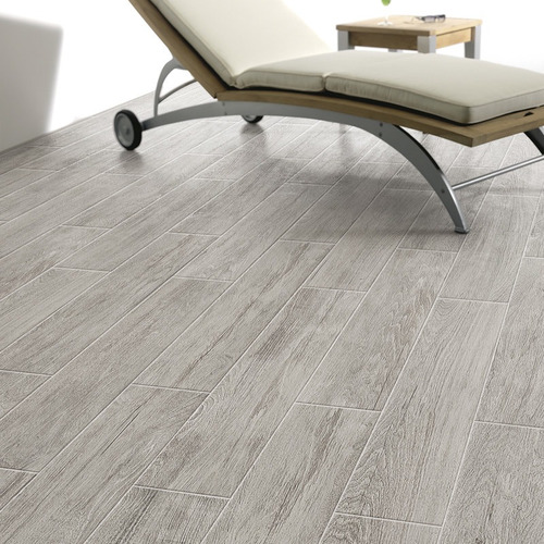 Porcelanato Tipo Madera 15x60 Tono Gris