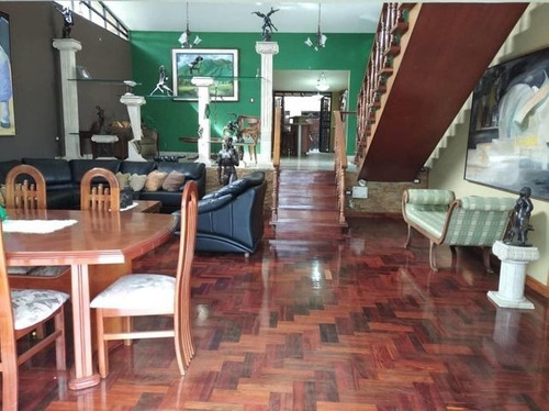 Imagen 12 de 20 de Venta De Casa En Cumbres De Curumo / Ofc 22-6177