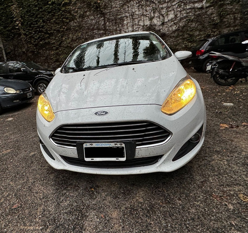 Ford Fiesta Kinetic Design 1.6 Titanium Powershift 120cv