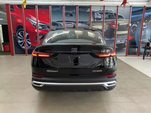 Fiat FASTBACK 1.3 T270 At6