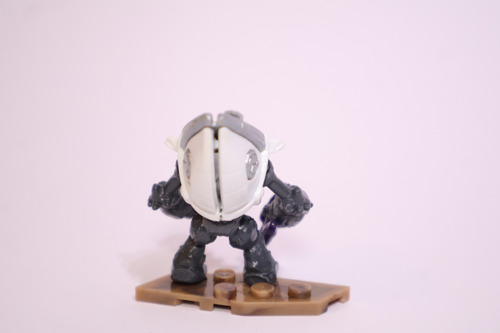 Grunt Ultra H2 Halo Universe Serie 1 Mega Construx Mattel 1 Grunt Ultra H2 (Usado)