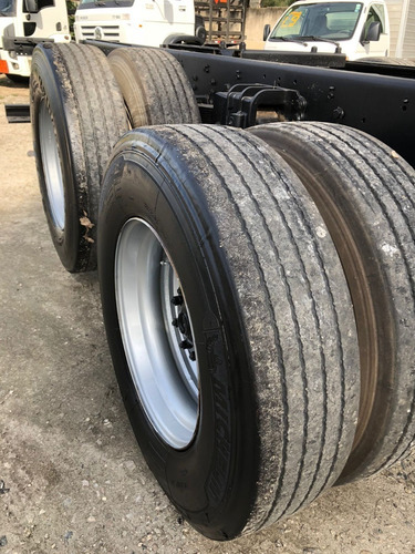 Imagem 10 de 13 de Ford Cargo 2429