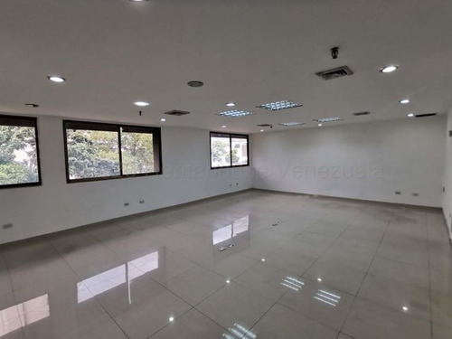Se Vende Oficina En Los Dos Caminos