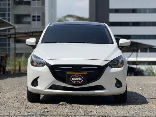 Mazda 2 Grand Touring AT