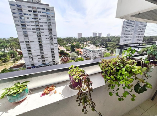 Imagen 10 de 20 de Apartamento Sobre Avenida Roosevelt - Punta Del Este Roosevelt