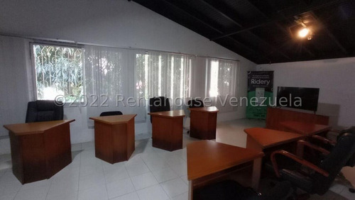 Imagen 19 de 30 de Casa En Venta En El Este De Barquisimeto, Santa Elena Ideal Para Uso Comercial Codigo 23-7831 Sps