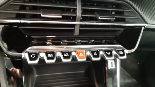 Imagen 13 de 15 de 208 Active Manual 1.6 2022