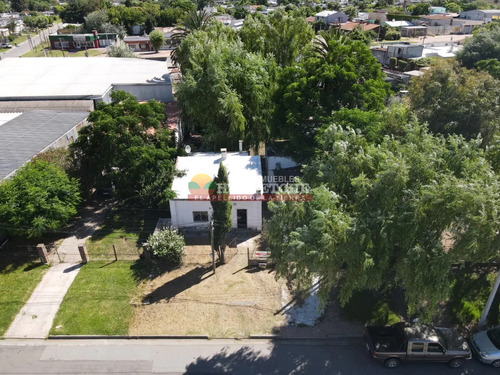 Vendo Casa Y Apartamento En El Centro De Progreso