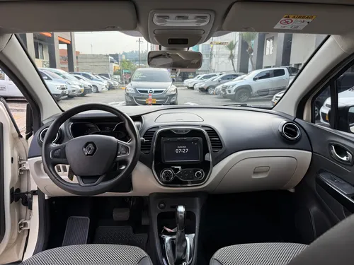 Renault Captur 2.0 Intens Automática