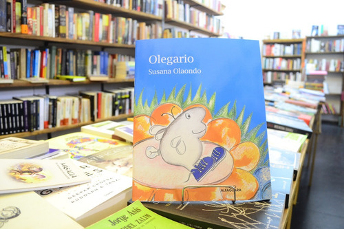 Imagen 1 de 4 de Olegario. Susana Olaondo.