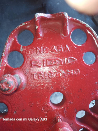 Trípode Ridgid Original (Usado)