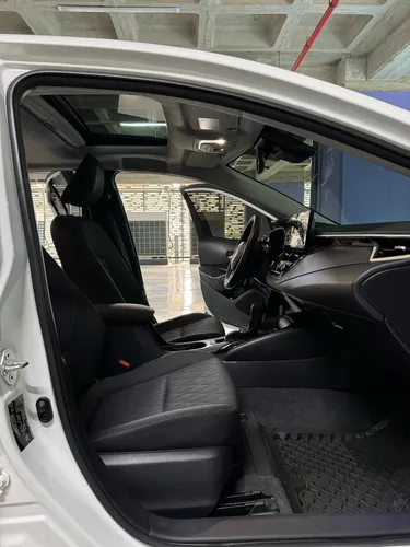 Toyota Corolla Híbrido 2023