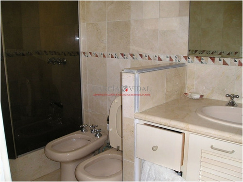 Venta De Casa 3 Dormitorios En Rincón Del Indio, Punta Del Este- Ref: 2373